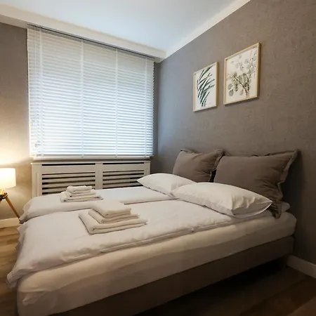 Apartment Park